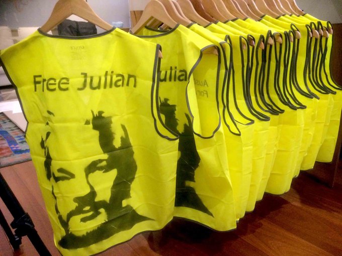oz-yello-vest-stencil.jpeg