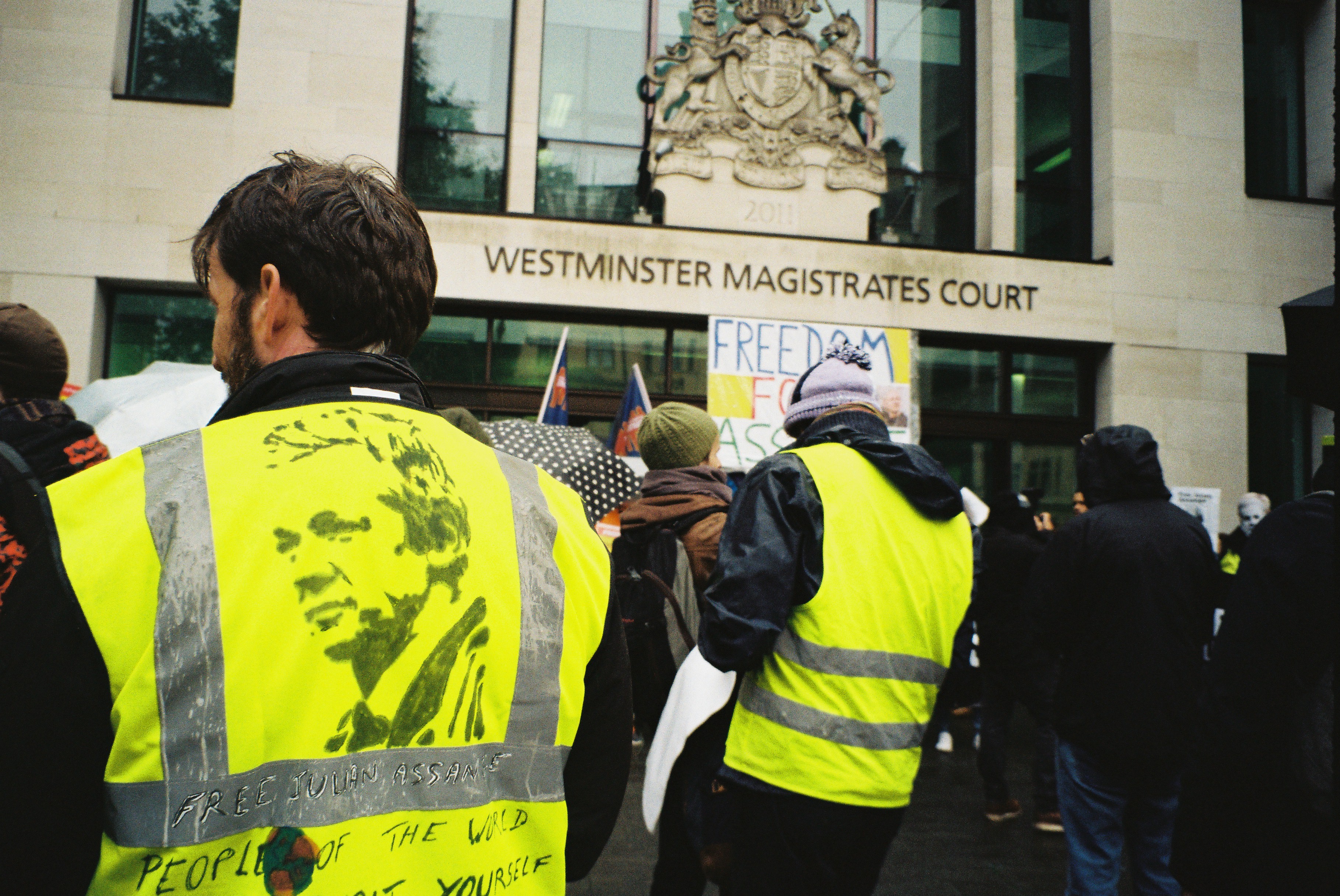 protest_photos:000012_london_oct19_jx.jpg
