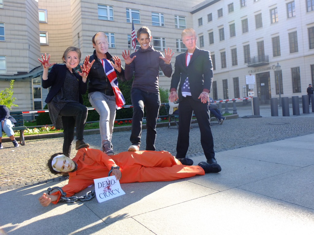 bloody-criminals-us-embassy-berlin-7sept20.jpg