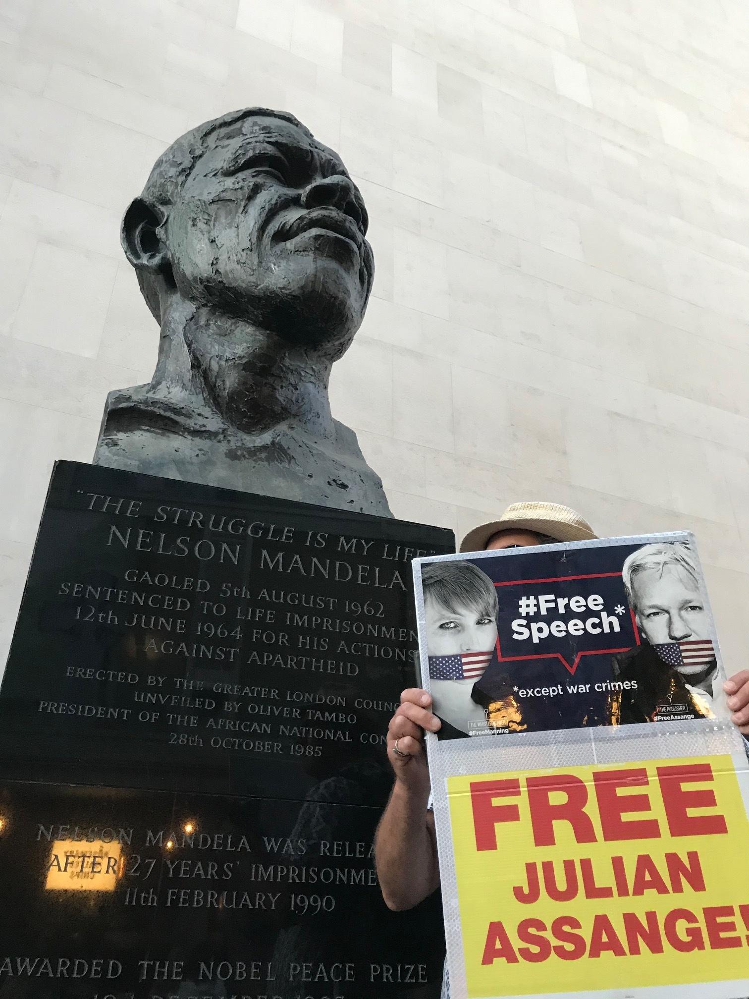 nelson-mandela-statue-london-sept20-2.jpg