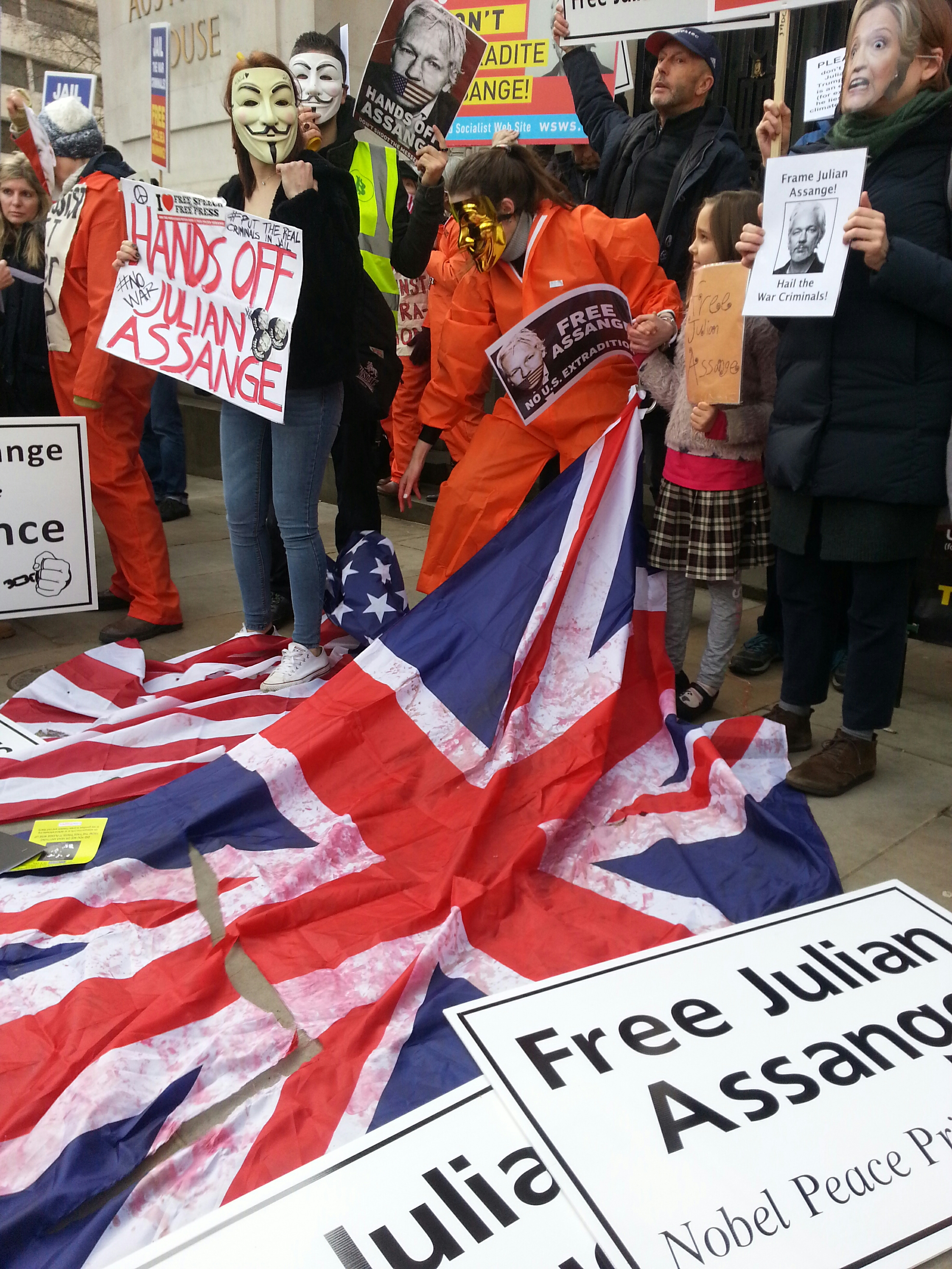 protest_bloody_flag_australian_house.jpg